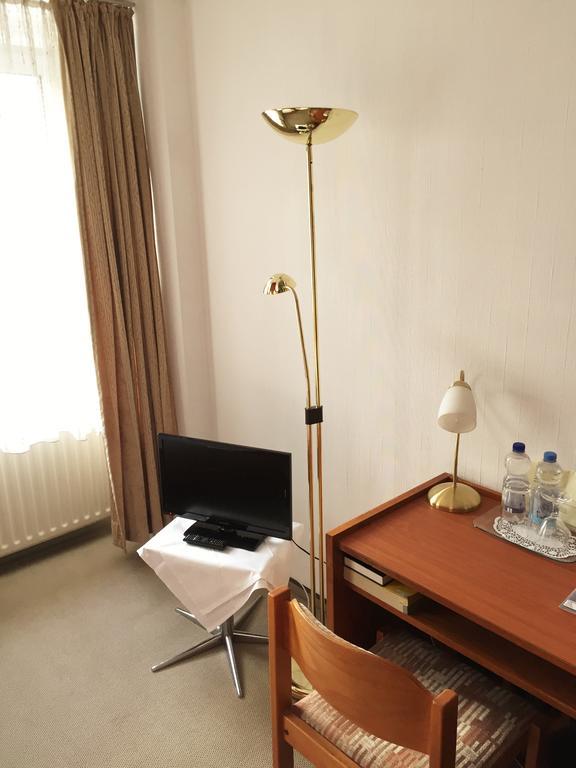 Hotel Ambassador Bonn Zimmer foto